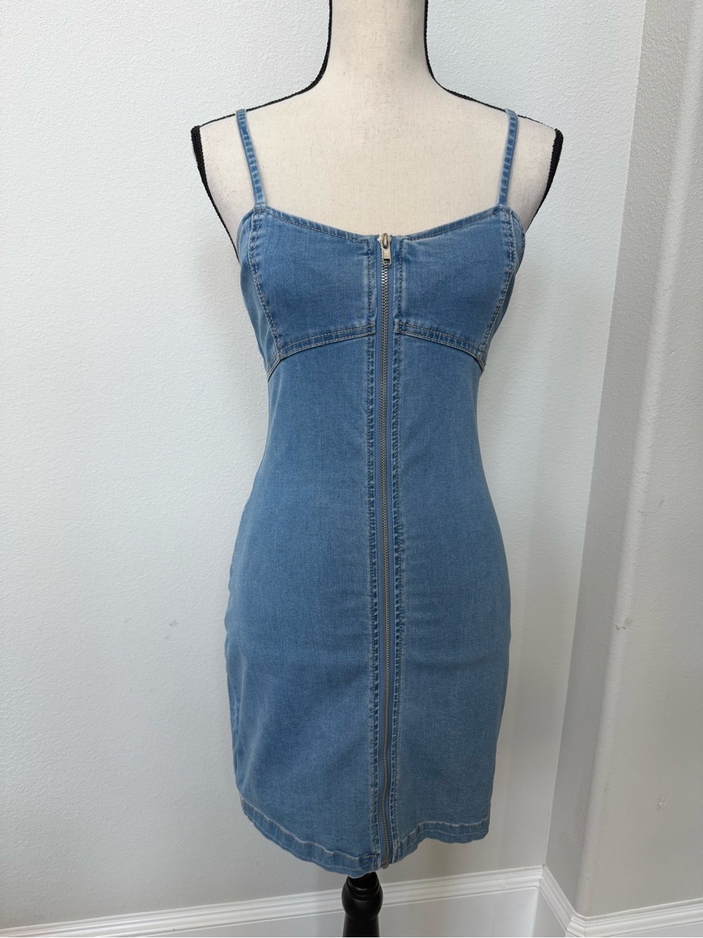 Forever 22 Denim Zip-Front Spaghetti Strap Bodycon Mini Dress